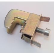 Шинный терминал 16-50мм2 для медной шины 5мм TDM SQ0826-0005